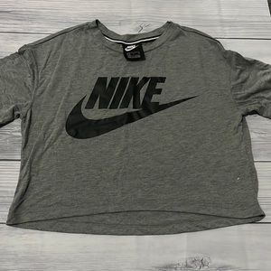 Crop nike Tee